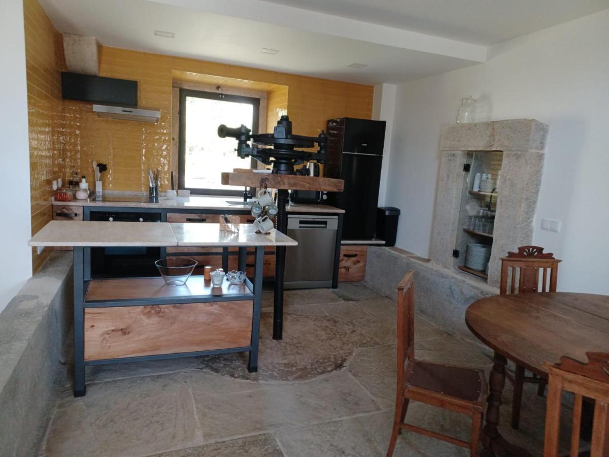 Adega Residencias Artisticas - Perto De Lisboa Almargem  エクステリア 写真